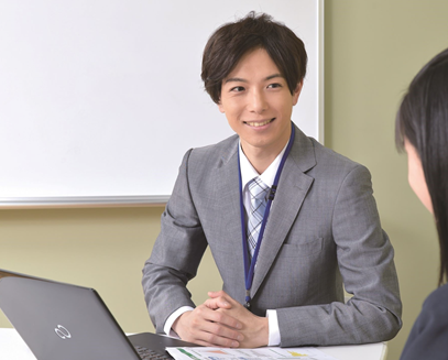 大学別・学部別まで特化した過去問演習とAI志望校対策